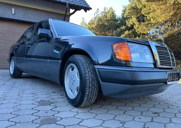 Mercedes-Benz W124 (1984-1993) cena 23900 przebieg: 244020, rok produkcji 1991 z Nowy Sącz małe 379